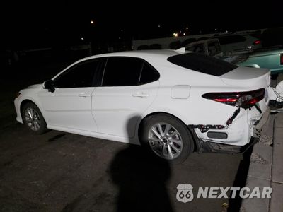 Drugie zdjęcie samochodu z przodu: 2024 TOYOTA CAMRY LE VIN:4T1C11AK0RU884085 - miniatura