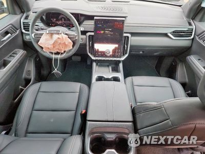 Zdjęcie 8 z 16 samochodu: 2025 GMC ACADIA ELEVATION VIN:1GKENKRS2SJ276480 - miniatura