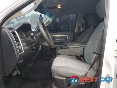 Zdjęcie 7 z 14 samochodu: 2013 RAM 2500 SLT VIN:3C6UR5JLXDG549405 - miniatura