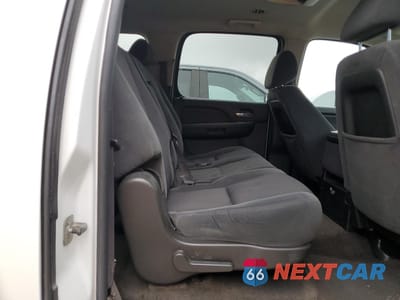 Zdjęcie 11 z 15 samochodu: 2009 GMC YUKON XL K1500 SLE VIN:1GKFK263X9R216288 - miniatura