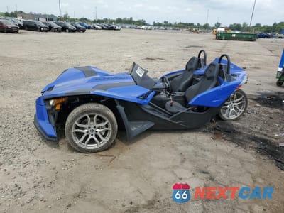Trzecie zdjęcie samochodu z tyłu: 2023 POLARIS SLINGSHOT SL VIN:57XAAPHD3P8154755 - miniatura