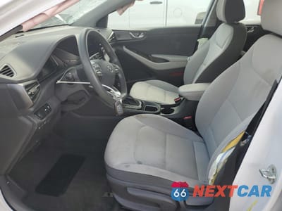 Zdjęcie 7 z 15 samochodu: 2021 HYUNDAI IONIQ BLUE VIN:KMHC65LCXMU258082 - miniatura