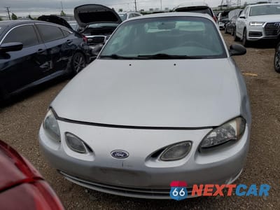 Piąte zdjęcie samochodu w środku: 2001 FORD ESCORT ZX2 VIN:3FAFP113X1R225831 - miniatura