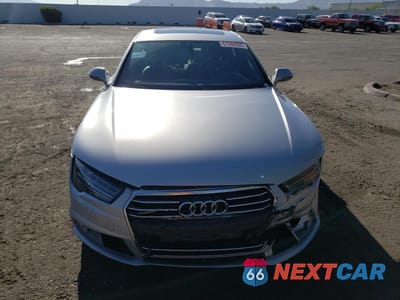Piąte zdjęcie samochodu w środku: 2016 AUDI A7 PREMIUM PLUS VIN:WAUWGAFC4GN091328 - miniatura