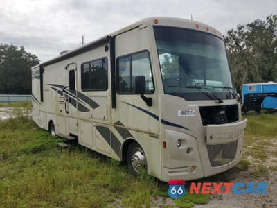 2018 FORD F53 1F65F5DY6H0A17109 - główne zdjęcie licytacji z USA - miniatura
