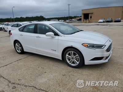 Czwarte zdjęcie samochodu z boku: 2018 FORD FUSION SE HYBRID VIN:3FA6P0LU1JR281883 - miniatura