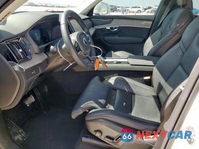 Zdjęcie 7 z 15 samochodu: 2025 VOLVO XC90 ULTRA VIN:YV4M12PG9S1360472 - miniatura