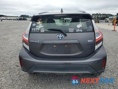 Zdjęcie 6 z 12 samochodu: 2018 TOYOTA PRIUS C VIN:JTDKDTB37J1614531 - miniatura