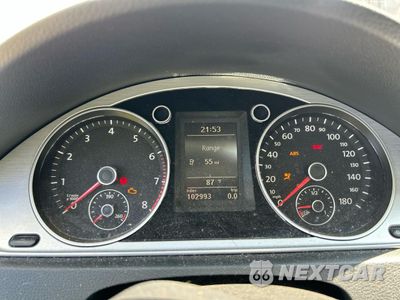 Zdjęcie 8 z 10 samochodu: 2013 VOLKSWAGEN CC SPORT VIN:WVWBN7AN7DE511176 - miniatura