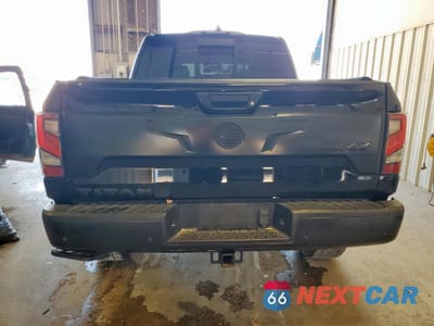 Zdjęcie 6 z 14 samochodu: 2021 NISSAN TITAN SV VIN:1N6AA1ED3MN502722 - miniatura