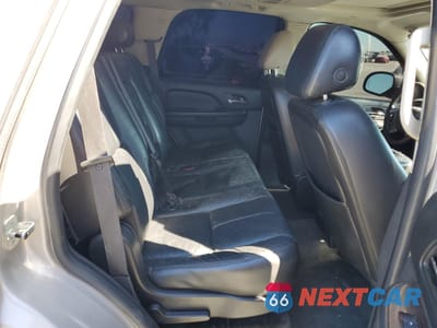 Zdjęcie 11 z 13 samochodu: 2007 GMC YUKON DENALI VIN:1GKFK63817J138292 - miniatura