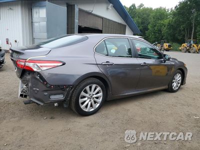 Trzecie zdjęcie samochodu z tyłu: 2018 TOYOTA CAMRY L VIN:4T1B11HKXJU149782 - miniatura