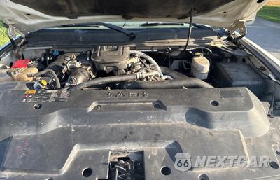 Zdjęcie 7 z 11 samochodu: 2011 CHEVROLET SILVERADO C3500 VIN:1GB4CZCL3BF113724 - miniatura