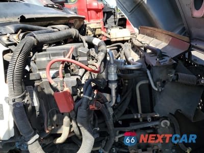 Zdjęcie 7 z 10 samochodu: 2004 CHEVROLET C5500 C5V042 VIN:1GBE5V1E94F505766 - miniatura