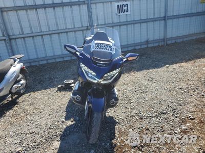 Drugie zdjęcie samochodu z przodu: 2018 HONDA GL1800 VIN:JH2SC7904JK000656 - miniatura