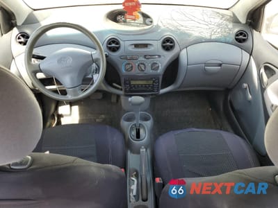 Zdjęcie 8 z 12 samochodu: 2001 TOYOTA ECHO VIN:JTDBT123710113510 - miniatura