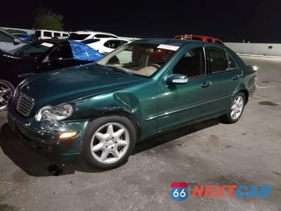 2001 MERCEDES-BENZ C 240 WDBRF61J11F088795 - główne zdjęcie licytacji z USA - miniatura