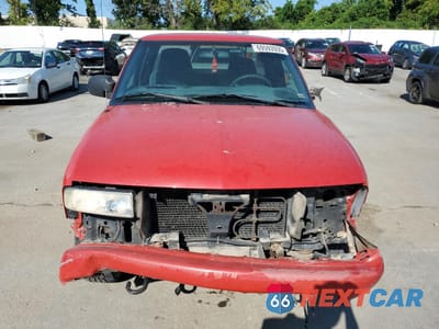Piąte zdjęcie samochodu w środku: 2001 CHEVROLET S TRUCK S10 VIN:1GCDT19W818169367 - miniatura