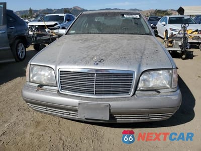 Piąte zdjęcie samochodu w środku: 1996 MERCEDES-BENZ S 320 VIN:WDBGA33E1TA300132 - miniatura