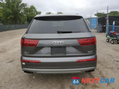 Zdjęcie 6 z 13 samochodu: 2018 AUDI Q7 VIN:WA1VAAF79JD042572 - miniatura