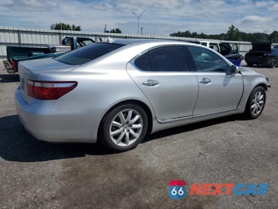 Trzecie zdjęcie samochodu z tyłu: 2007 LEXUS LS 460 VIN:JTHBL46FX75032386 - miniatura