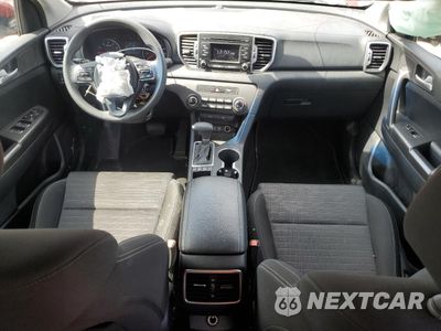 Zdjęcie 8 z 15 samochodu: 2017 KIA SPORTAGE LX VIN:KNDPMCAC4H7043031 - miniatura