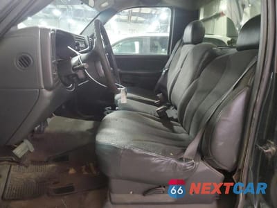 Zdjęcie 7 z 13 samochodu: 2001 CHEVROLET SILVERADO C1500 VIN:1GCEC14V41Z167807 - miniatura