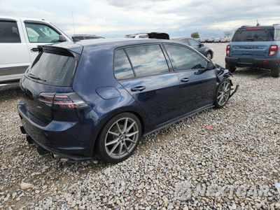 Trzecie zdjęcie samochodu z tyłu: 2016 VOLKSWAGEN GTI S/SE VIN:3VW5T7AU2GM041323 - miniatura