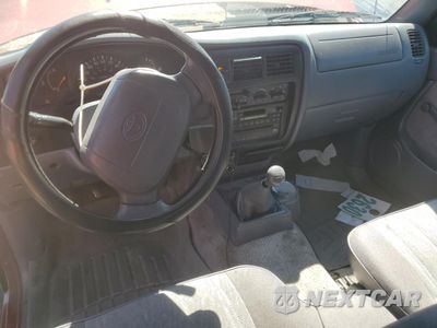 Zdjęcie 8 z 12 samochodu: 1999 TOYOTA TACOMA XTRACAB VIN:4TAVL52N6XZ501334 - miniatura