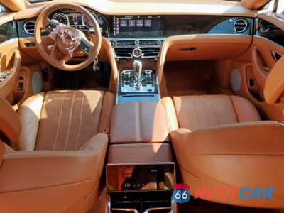 Zdjęcie 8 z 14 samochodu: 2022 BENTLEY FLYING SPUR VIN:SCBBG6ZG6NC001170 - miniatura