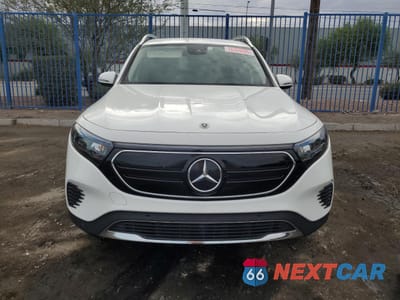 Piąte zdjęcie samochodu w środku: 2023 MERCEDES-BENZ EQB 250+ VIN:W1N9M0CB4PN057610 - miniatura
