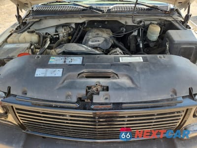 Zdjęcie 11 z 12 samochodu: 2002 CHEVROLET SILVERADO C2500 HEAVY DUTY VIN:1GCHC23U12F181243 - miniatura