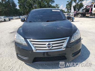 Piąte zdjęcie samochodu w środku: 2015 NISSAN SENTRA S VIN:3N1AB7AP7FY257922 - miniatura