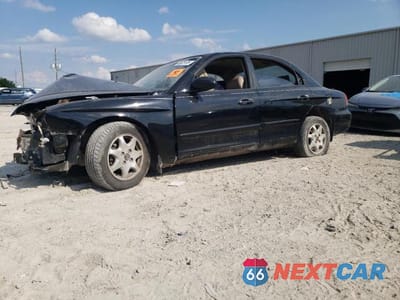 2001 HYUNDAI SONATA GLS KMHWF35V11A429427 - główne zdjęcie licytacji z USA - miniatura