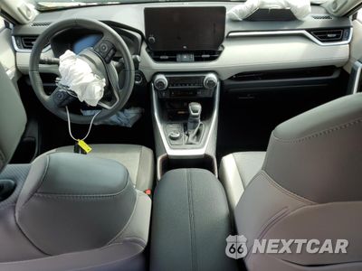 Zdjęcie 8 z 15 samochodu: 2023 TOYOTA RAV4 LIMITED VIN:JTMD6RFV4PD097715 - miniatura