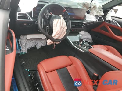 Zdjęcie 8 z 13 samochodu: 2025 BMW M4 COMPETITION VIN:WBS33HK02SCU19428 - miniatura