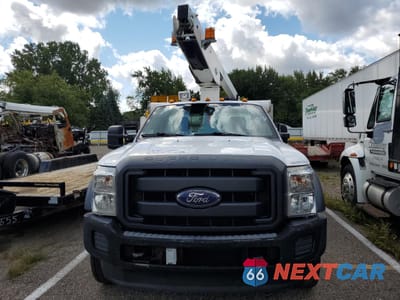 Piąte zdjęcie samochodu w środku: 2014 FORD F450 SUPER DUTY VIN:1FDUF4GY6EEA62558 - miniatura