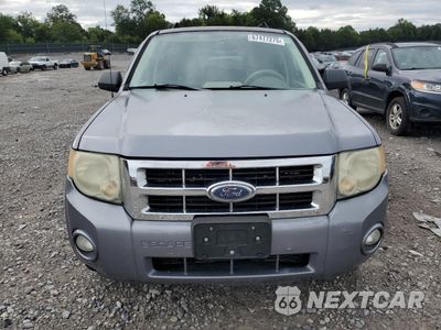 Piąte zdjęcie samochodu w środku: 2008 FORD ESCAPE XLT VIN:1FMCU03148KA75866 - miniatura