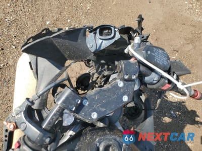 Zdjęcie 7 z 11 samochodu: 2012 KAWASAKI EX650 EC VIN:JKAEXEE10CDA06102 - miniatura