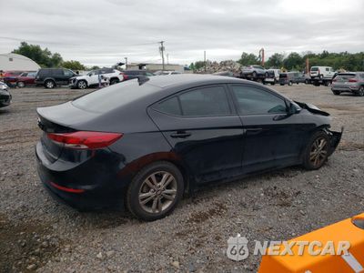 Trzecie zdjęcie samochodu z tyłu: 2018 HYUNDAI ELANTRA SEL VIN:5NPD84LF1JH376700 - miniatura