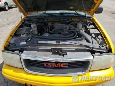Zdjęcie 11 z 12 samochodu: 2003 GMC SONOMA VIN:1GTDT13X33K104711 - miniatura