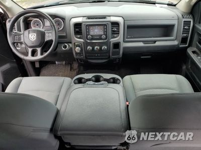 Zdjęcie 8 z 13 samochodu: 2017 RAM 1500 ST VIN:1C6RR7KG1HS594234 - miniatura