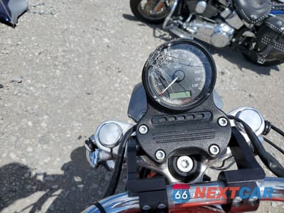 Zdjęcie 7 z 9 samochodu: 2013 HARLEY-DAVIDSON XL883 SUPERLOW VIN:1HD4CR214DC440194 - miniatura