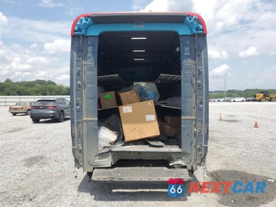 Zdjęcie 6 z 15 samochodu: 2023 RIVIAN EDV 700 VIN:7FCEHEB77PN007993 - miniatura