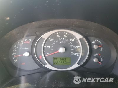 Zdjęcie 9 z 13 samochodu: 2006 HYUNDAI TUCSON GL VIN:KM8JM12B36U298876 - miniatura