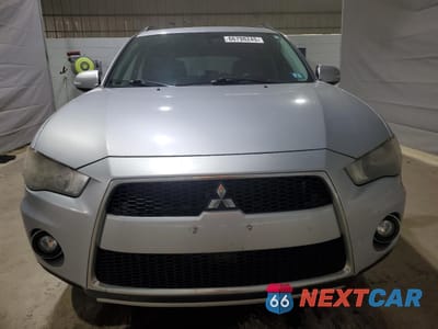 Piąte zdjęcie samochodu w środku: 2011 MITSUBISHI OUTLANDER SE VIN:JA4JT3AW6BU015916 - miniatura