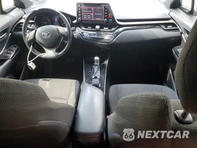Zdjęcie 8 z 15 samochodu: 2019 TOYOTA C-HR XLE VIN:JTNKHMBX4K1041663 - miniatura
