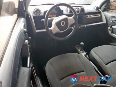 Zdjęcie 8 z 14 samochodu: 2015 SMART FORTWO PURE VIN:WMEEJ3BA7FK815885 - miniatura