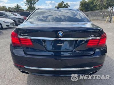Zdjęcie 6 z 15 samochodu: 2015 BMW 750 XI VIN:WBAYB6C5XFD965910 - miniatura