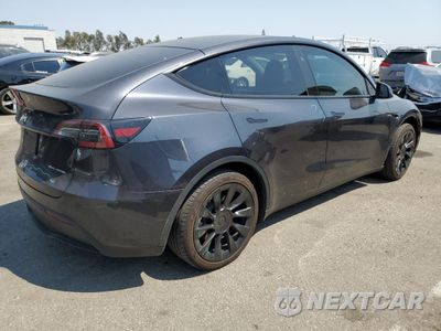Trzecie zdjęcie samochodu z tyłu: 2024 TESLA MODEL Y VIN:7SAYGDEE2RF120734 - miniatura